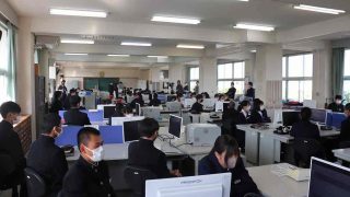 高専連携 実証講座実施② 1年情報ソリューション科